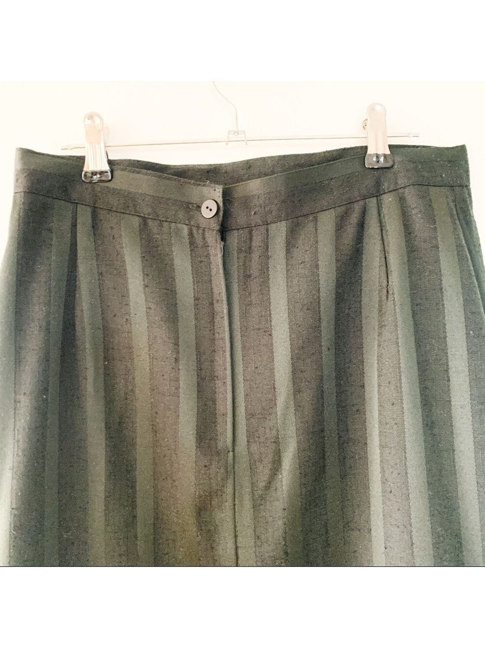 VINTAGE Black Pencil Skirt. - Picture 3 of 3
